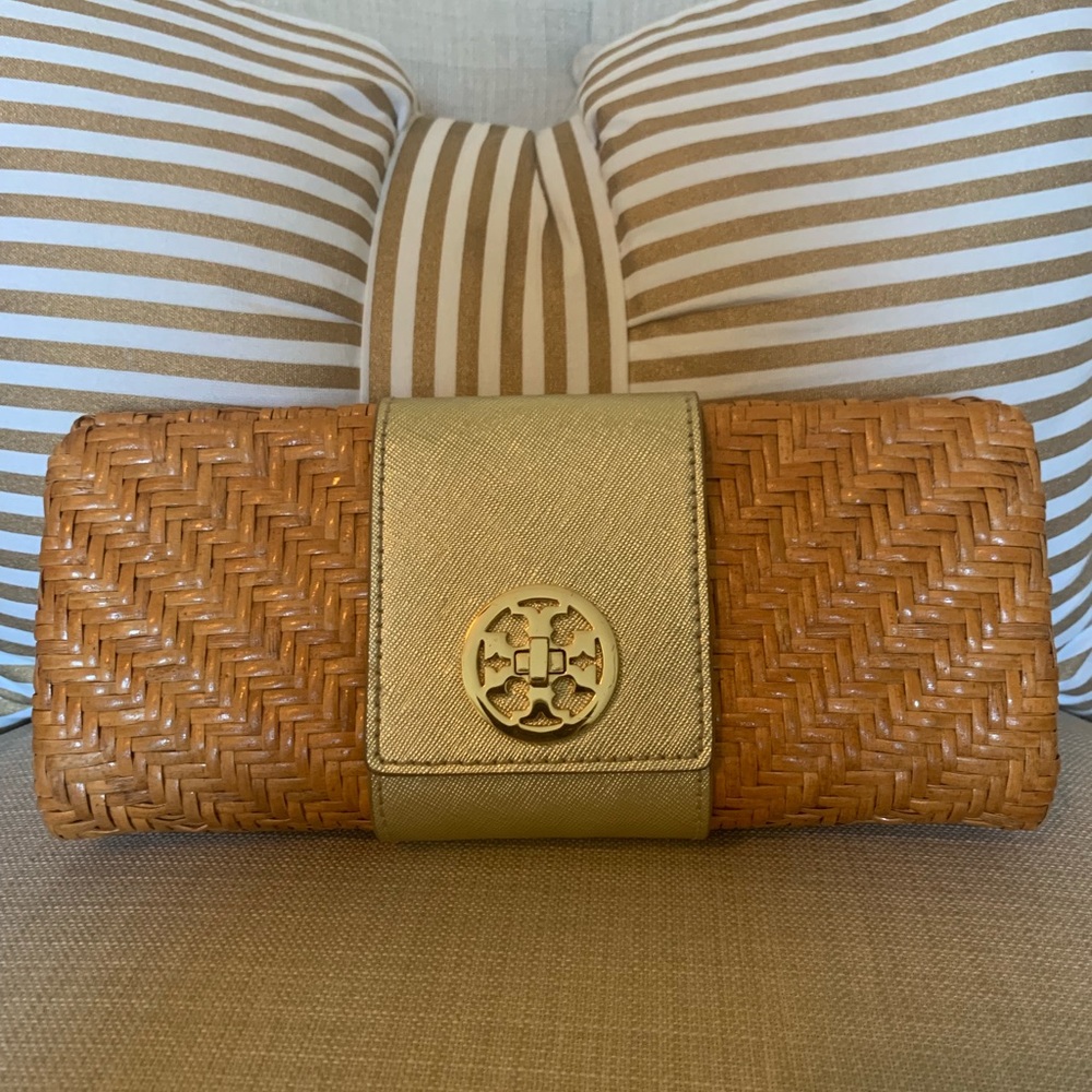 Auth Tory Burch rattan clutch